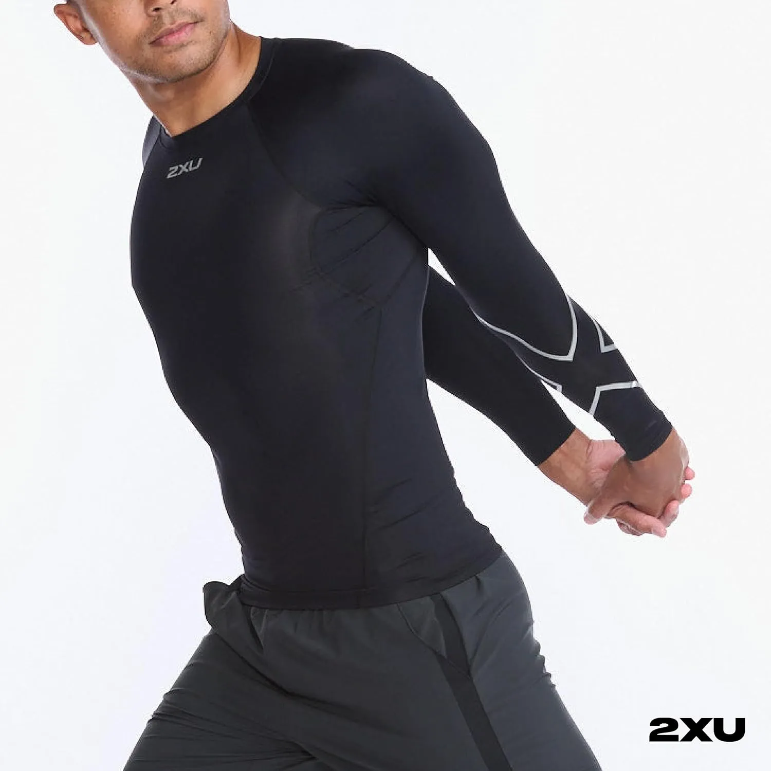 2XU Men's Compression Long Sleeve Top - Enhance Performance and Recovery - Black/Silver