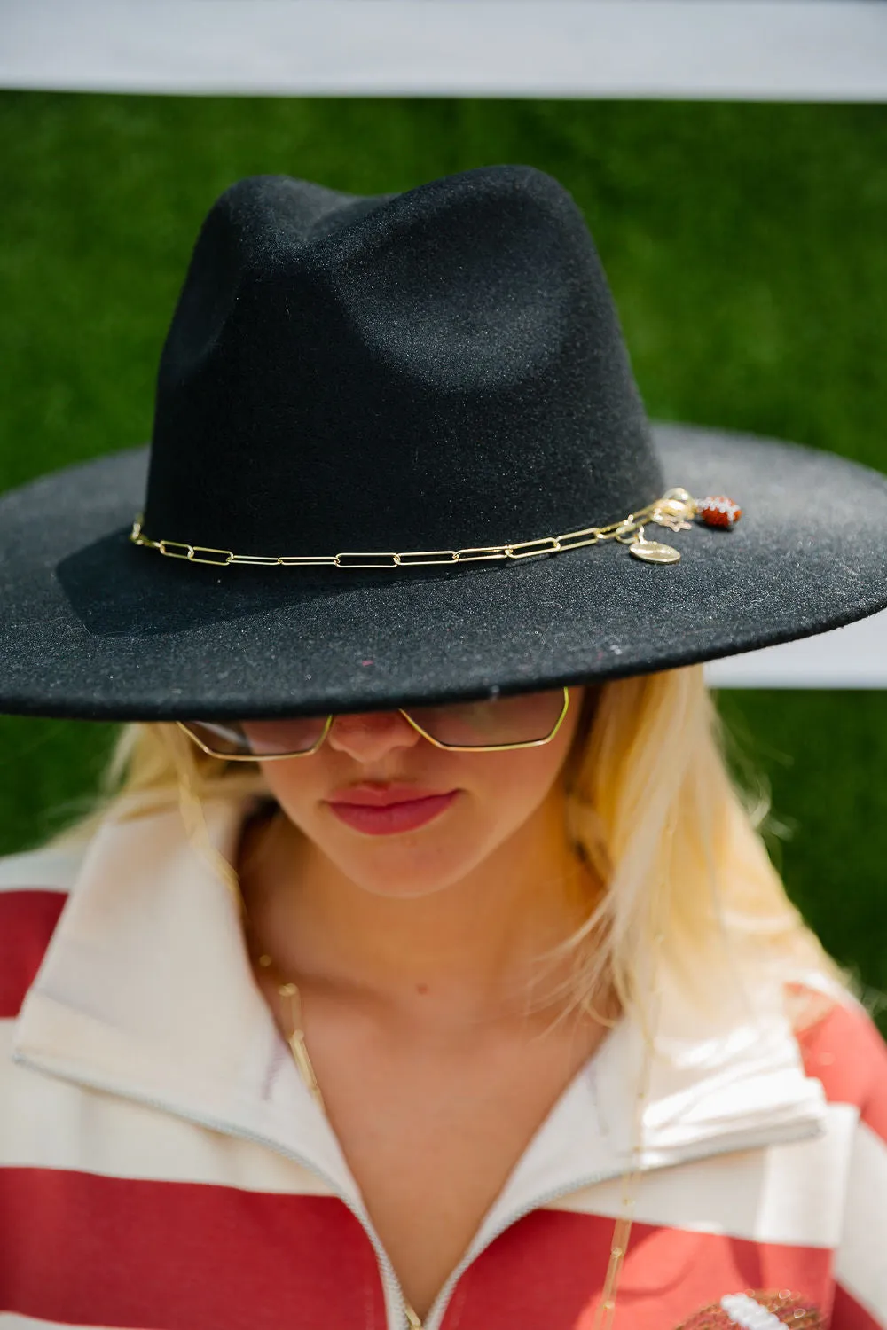 GAME DAY CHARMS BLACK RANCHER HAT