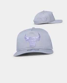 New Era Chicago Bulls "Purple Smoke" Old Golfer Snapback Grey Lavender