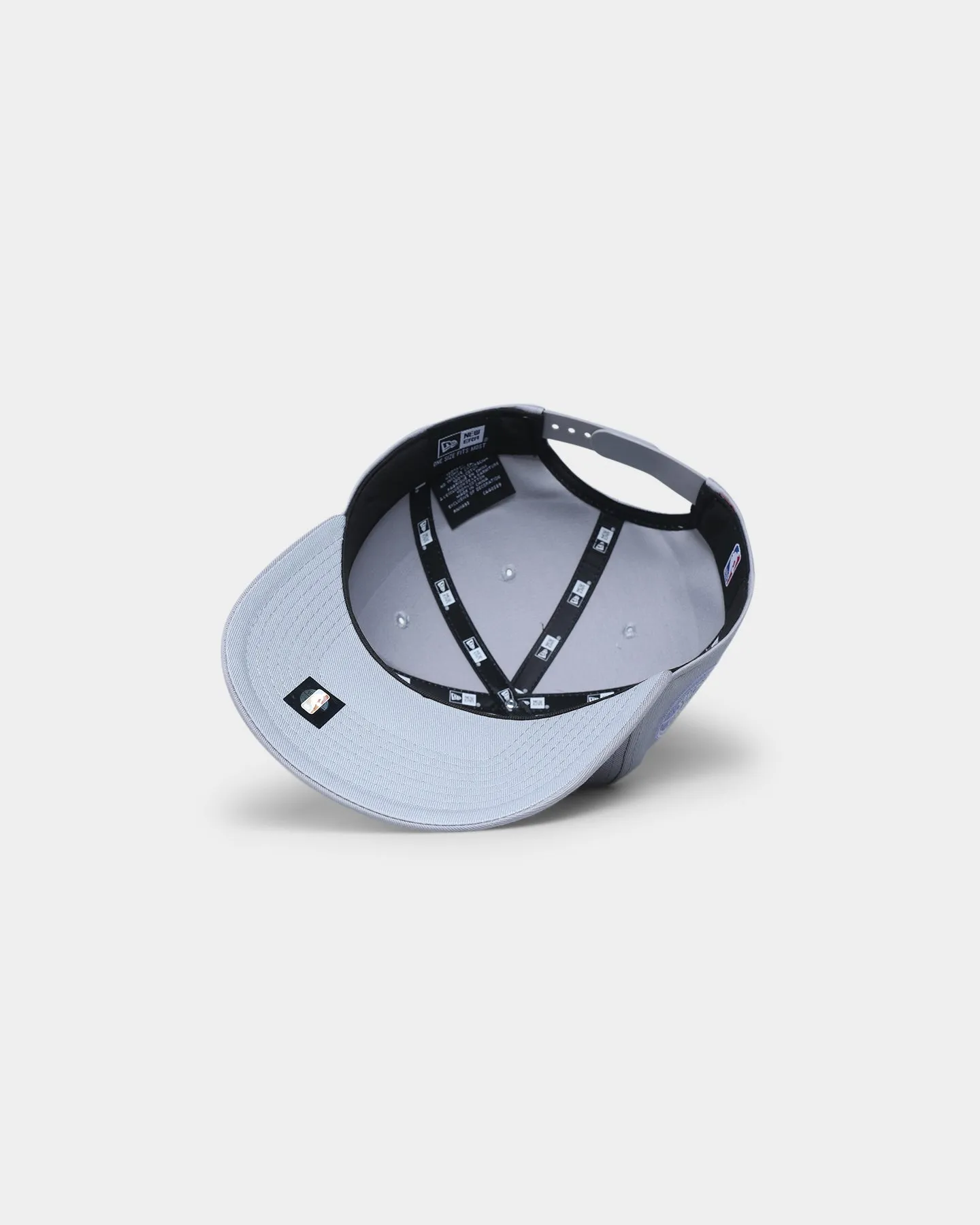 New Era Chicago Bulls "Purple Smoke" Old Golfer Snapback Grey Lavender
