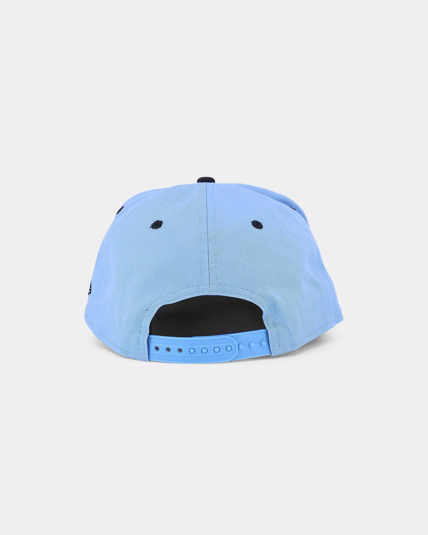 New Era Cronulla-Sutherland Sharks NRL '22 Old Golfer Snapback Pastel Blue