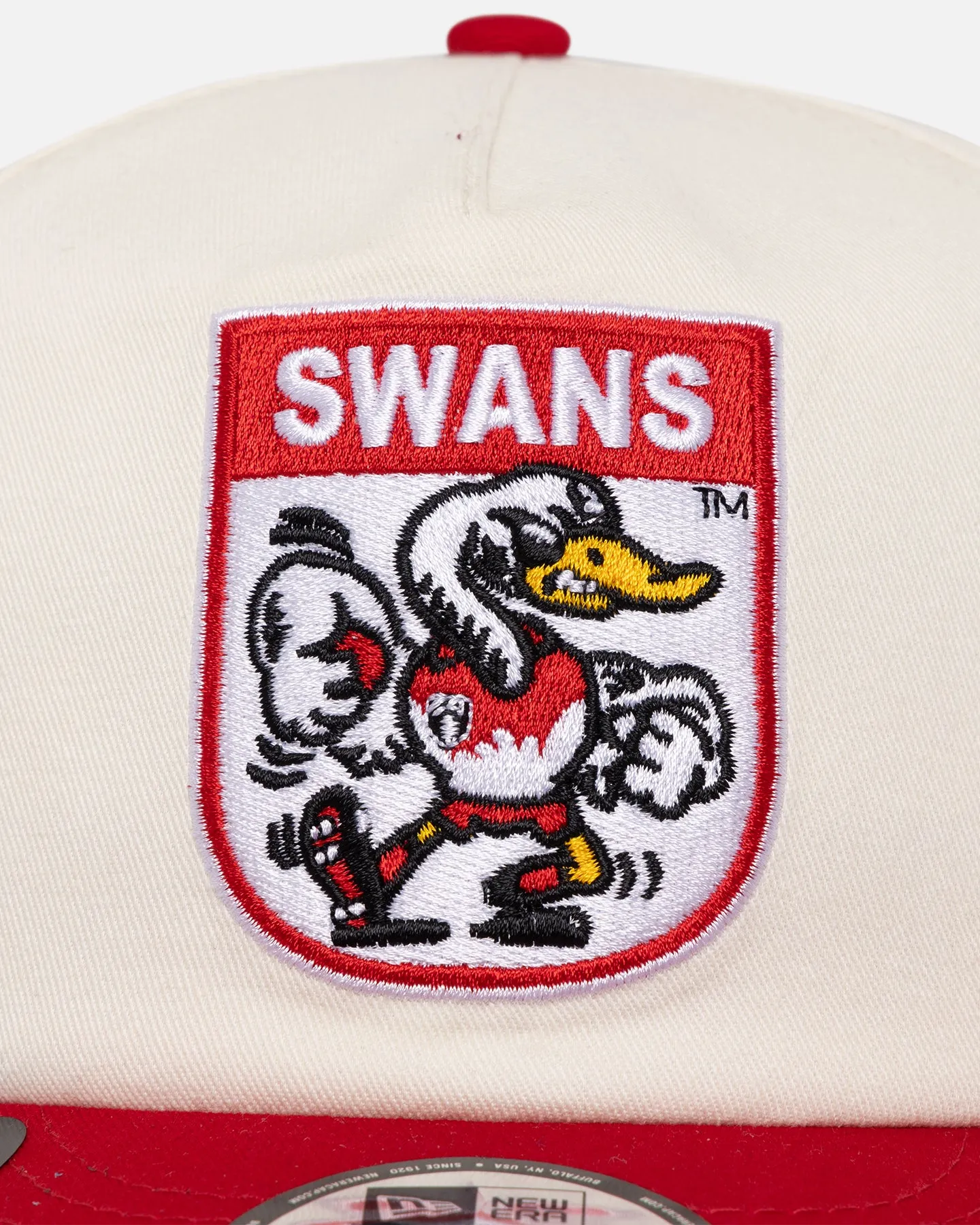 New Era Sydney Swans Official Team Golfer Snapback OTC