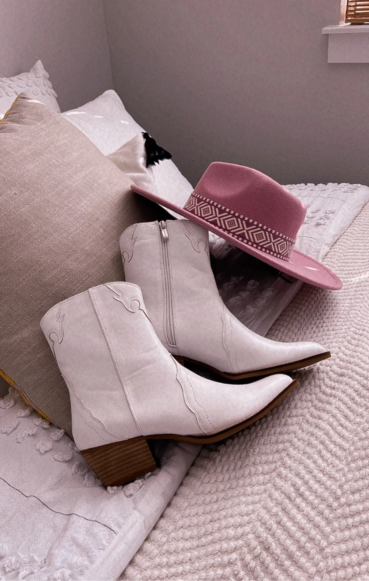 the cacti rancher hat —bubblegum